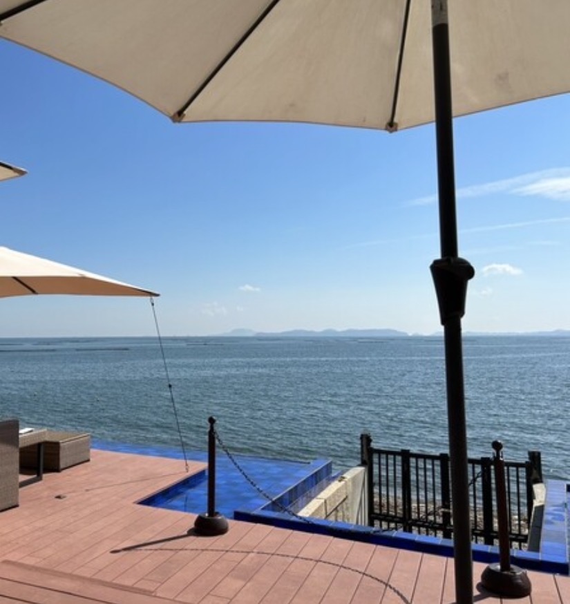 壱枚乃絵 海辺のテラスカフェ