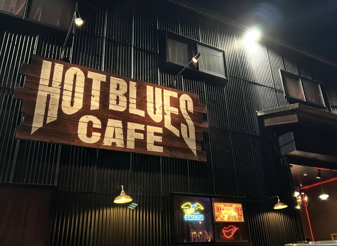 ホットブルースカフェ