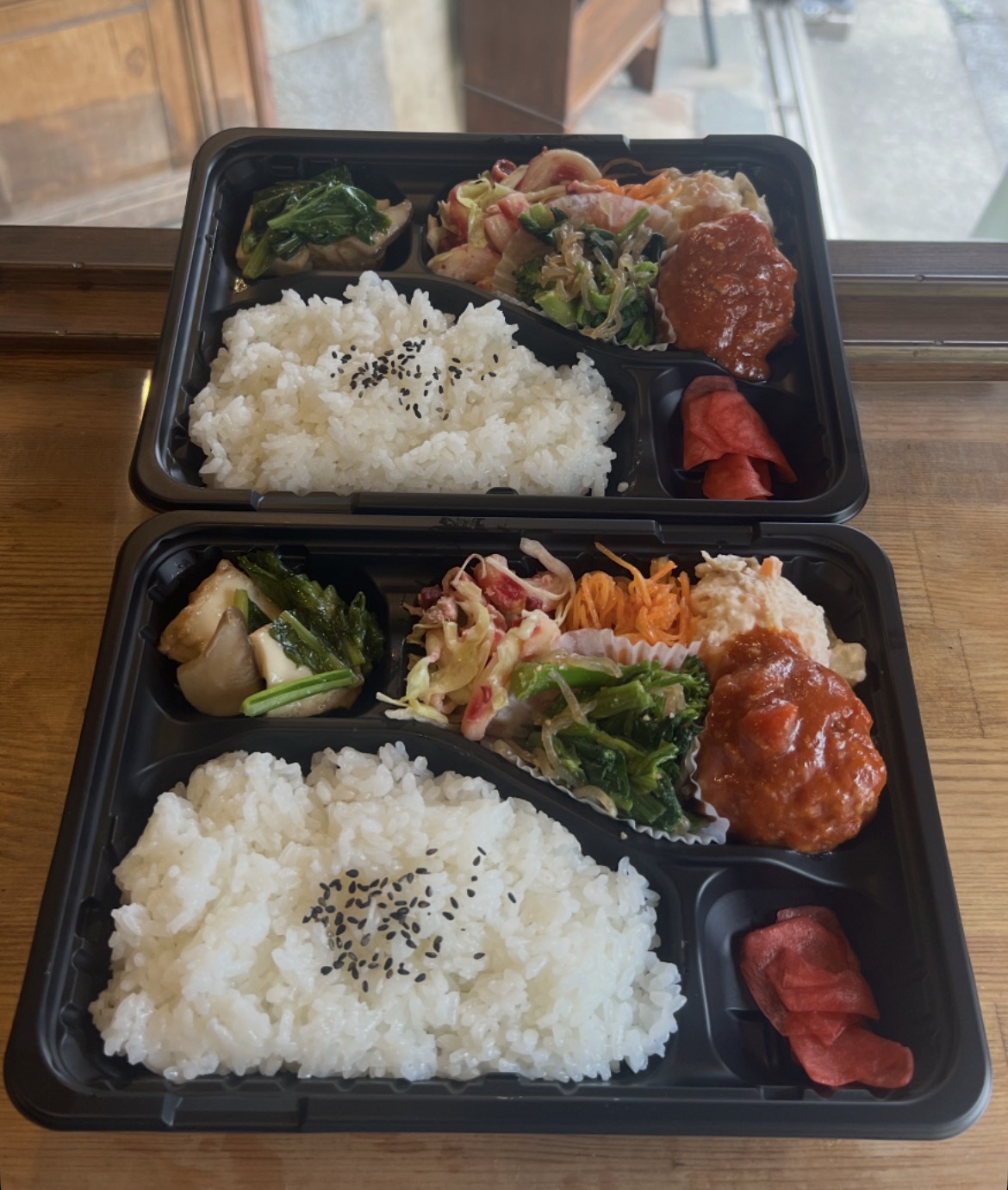 パリタリー福菜屋　本日の弁当
