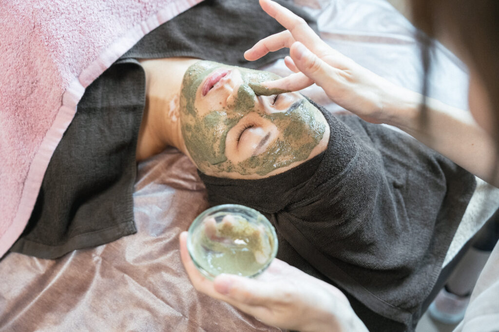 3.17 鍼灸院 はりのひと（ハーブピーリング）